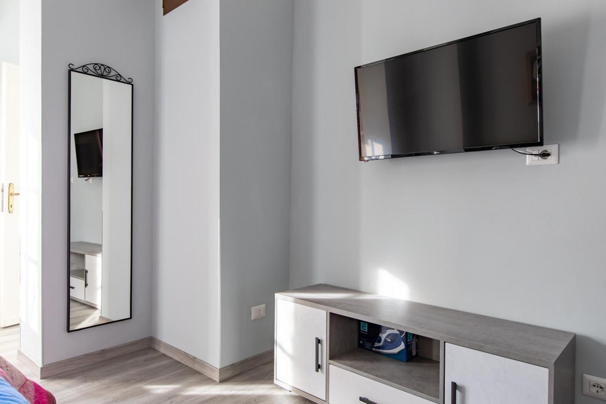 Attico Grand Terrace Apartment อัลบา ภายนอก รูปภาพ